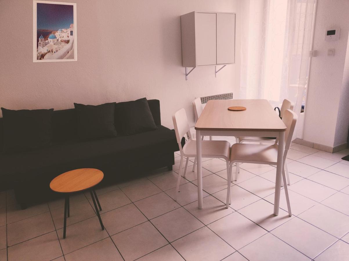 Appartement Cosy En Centre Centre-Ville . . . Nimes Ngoại thất bức ảnh