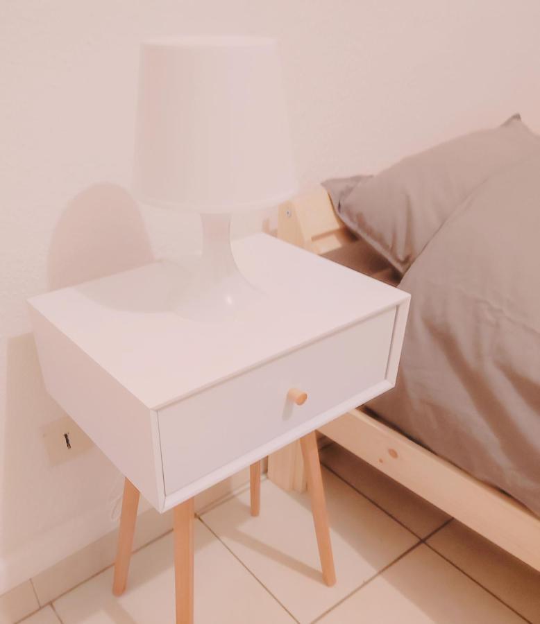 Appartement Cosy En Centre Centre-Ville . . . Nimes Ngoại thất bức ảnh