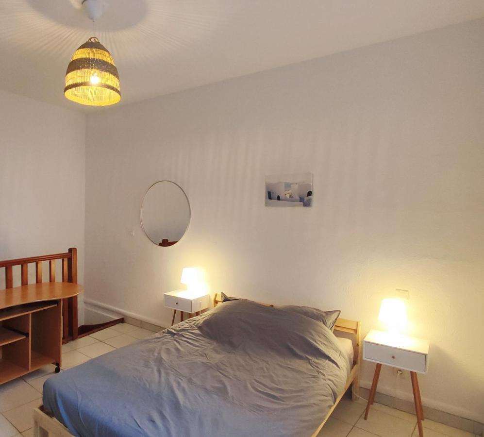 Appartement Cosy En Centre Centre-Ville . . . Nimes Ngoại thất bức ảnh