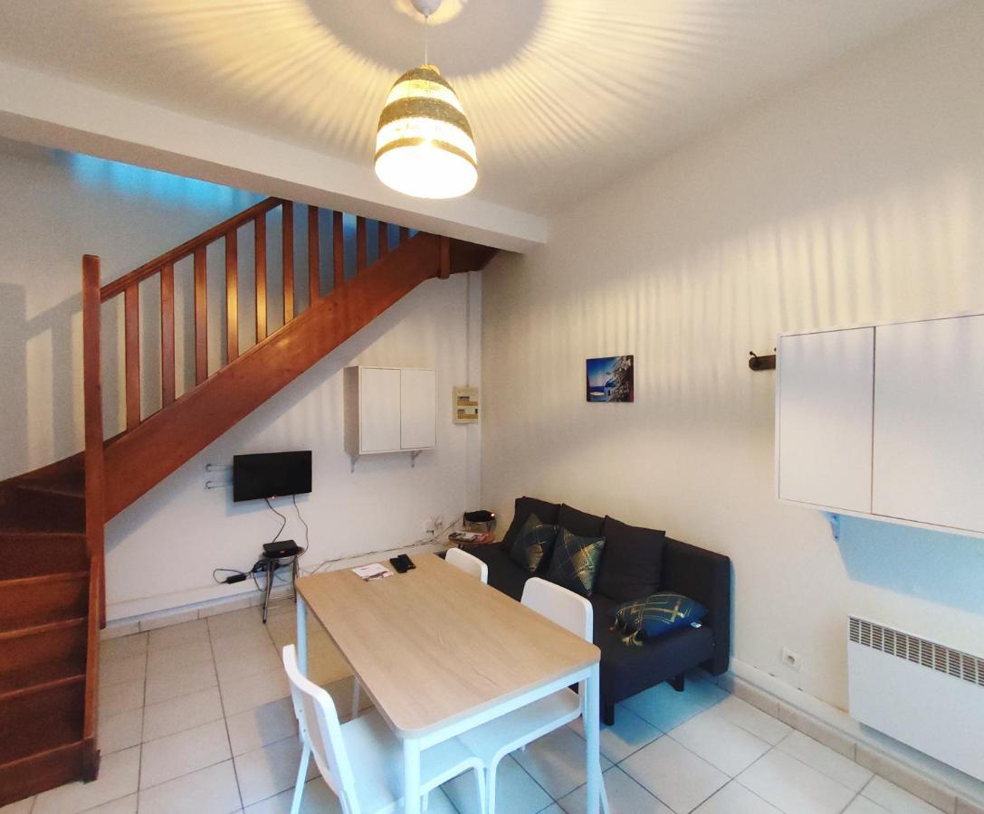 Appartement Cosy En Centre Centre-Ville . . . Nimes Ngoại thất bức ảnh